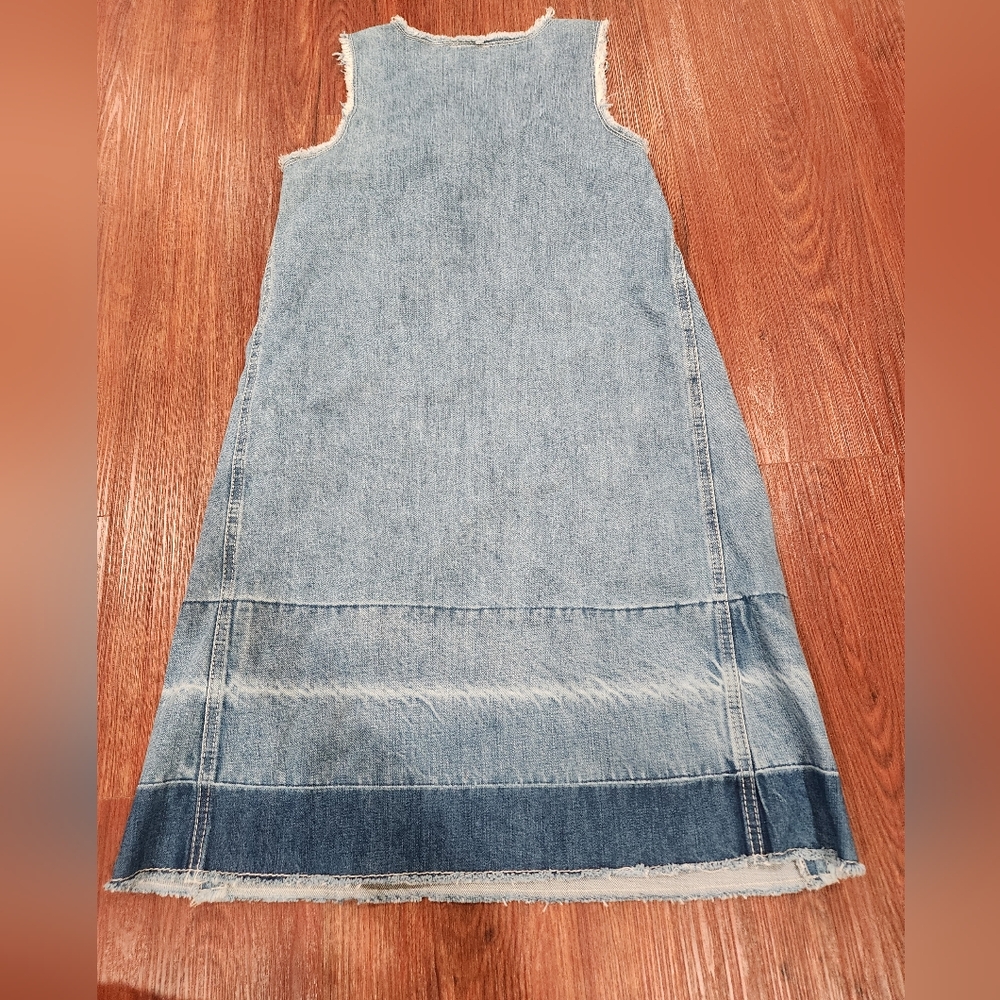 Holding Horses Blue Denim Leaves Shift Dress - Picture 3 of 6